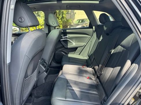 Certified 2025 Audi Q5 Premium w/ Convenience Package AWD/4WD image 25