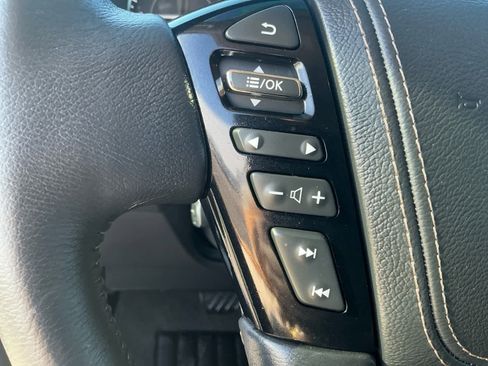 Used 2024 Nissan Armada Platinum w/ Captain's Chairs Package image 20