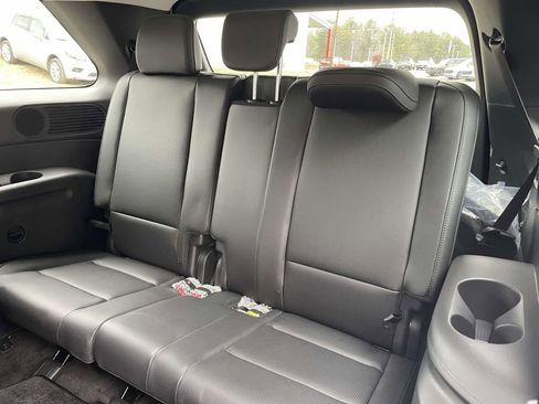New 2026 Hyundai Palisade SEL Premium FWD image 12