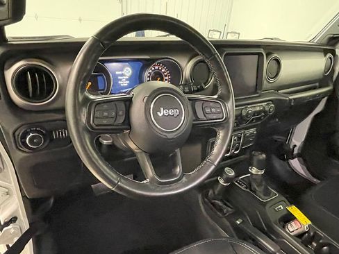 Used 2021 Jeep Wrangler Unlimited Sport image 19