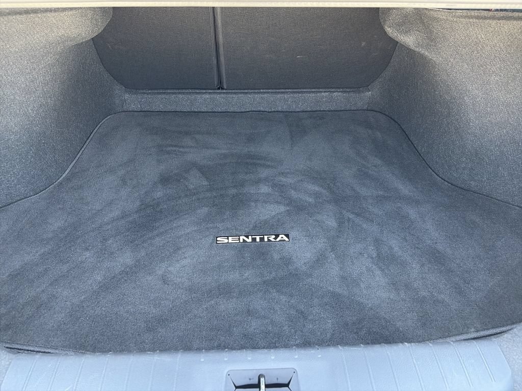 Used 2024 Nissan Sentra SV FWD image 29