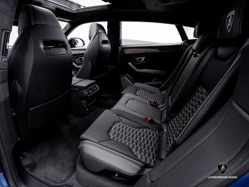 Used 2024 Lamborghini Urus S AWD/4WD image 48