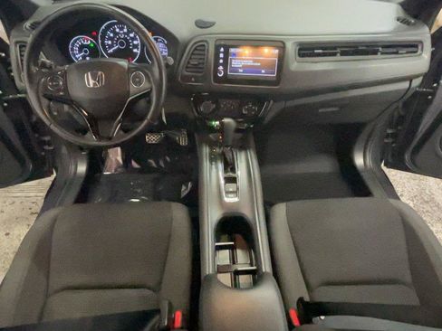 Used 2019 Honda HR-V Sport image 28