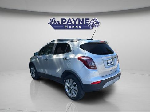 Used 2020 Buick Encore Preferred AWD/4WD image 7
