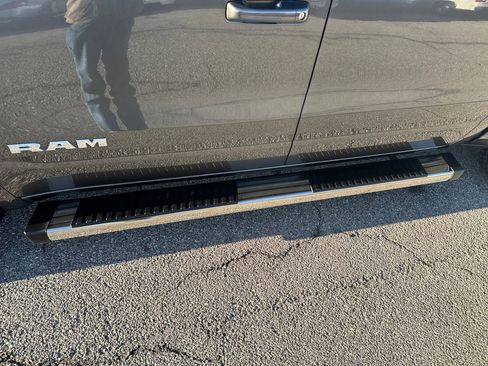 Used 2021 RAM 1500 Big Horn image 37