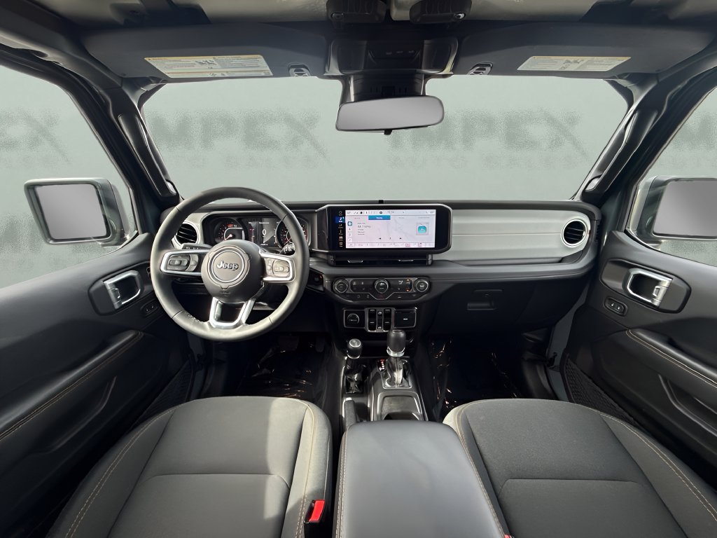 Used 2026 Jeep Wrangler Unlimited Sahara AWD/4WD image 11
