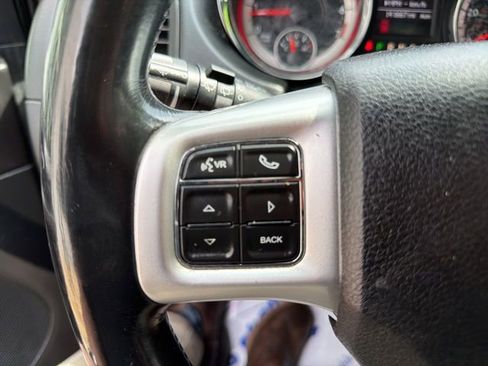 Used 2019 Dodge Grand Caravan GT image 22