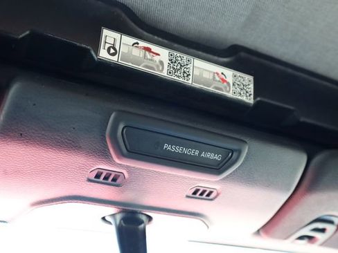 Used 2021 Jeep Wrangler Unlimited Sahara w/ Safety Group AWD/4WD image 27