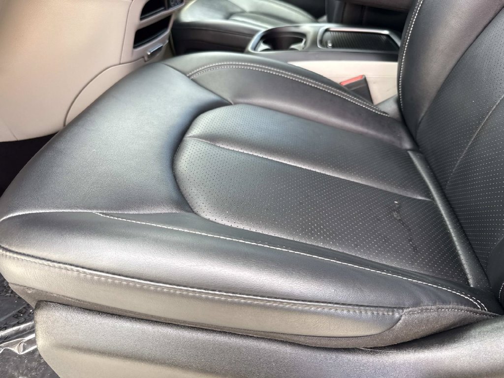 Used 2024 Chrysler Pacifica Limited FWD image 26