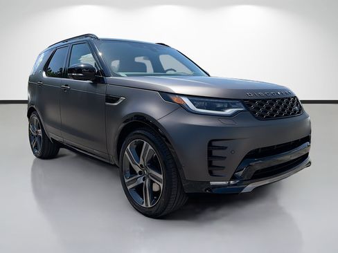New 2026 Land Rover Discovery Limited Edition AWD/4WD image 7