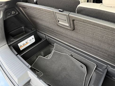Certified 2026 Honda Pilot Touring image 21