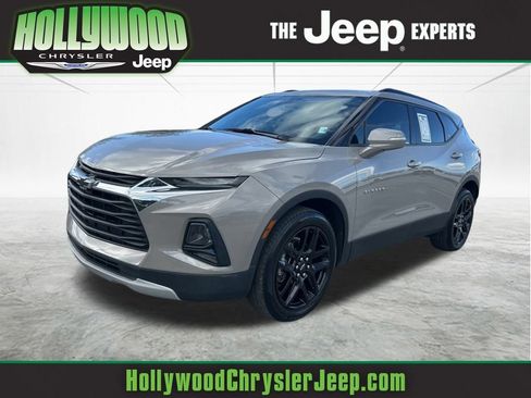 Used 2021 Chevrolet Blazer LT image 1
