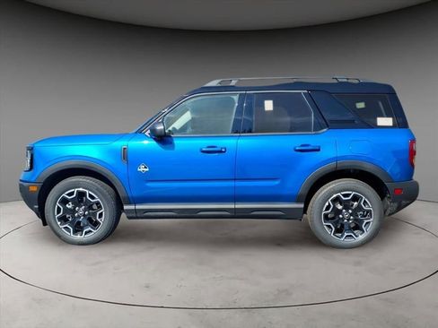 New 2025 Ford Bronco Sport Outer Banks w/ Outer Banks Tech Package+ AWD/4WD image 2