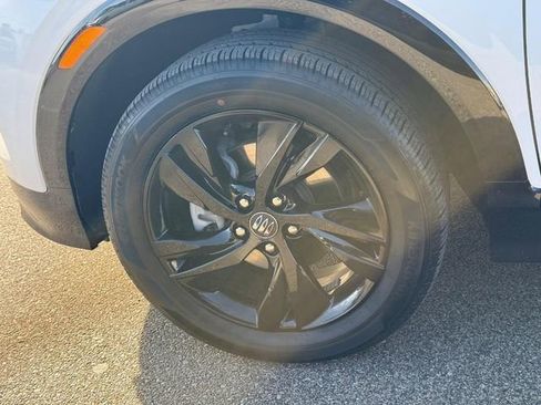 Used 2024 Buick Encore GX Sport Touring image 7