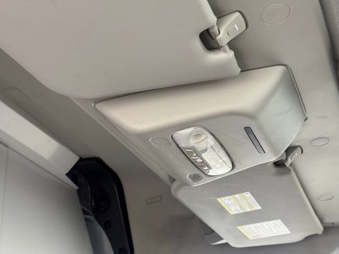 Used 2020 Ford Transit 250 Medium Roof RWD image 43