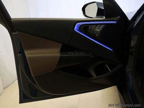 Used 2025 BMW X3 xDrive30i image 21