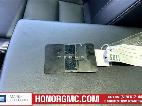 Used 2020 Tesla Model 3 Long Range AWD/4WD image 31