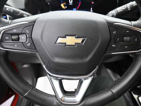 Used 2024 Chevrolet Trax LT w/ Driver Confidence Package FWD image 6