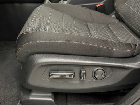 Used 2026 Honda CR-V Sport image 12