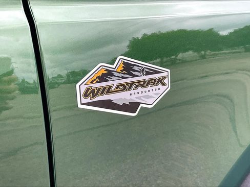 Used 2024 Ford Bronco Wildtrak AWD/4WD image 29