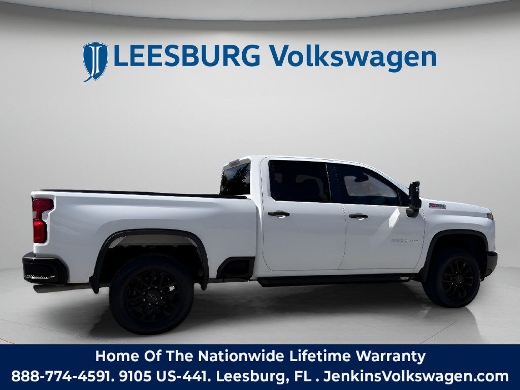 Used 2025 Chevrolet Silverado 2500 Custom w/ Custom Value Package AWD/4WD image 5