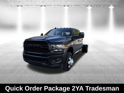 Used 2023 RAM 3500 Tradesman w/ Cold Weather Group RWD image 3