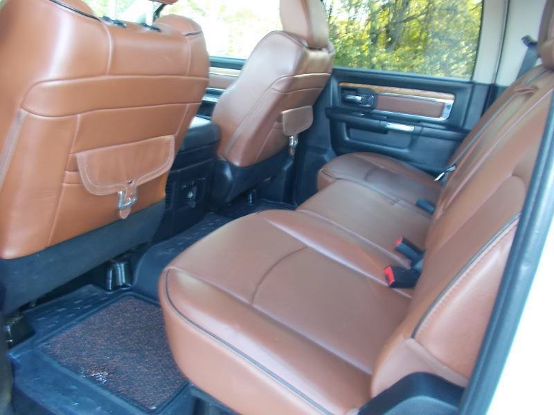 Used 2017 RAM 2500 Longhorn w/ Convenience Group AWD/4WD image 29