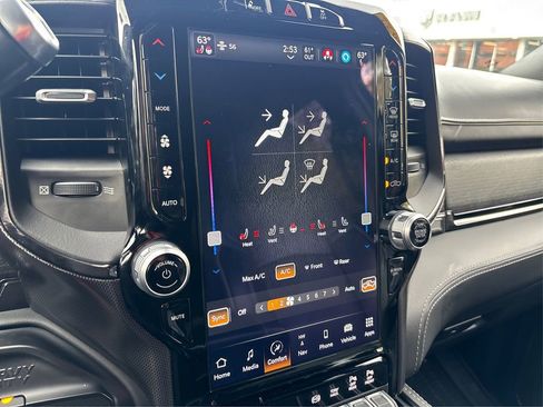 Used 2022 RAM 2500 Limited image 35