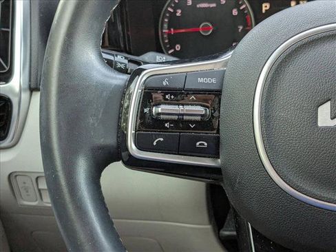 Used 2022 Kia Sorento SX FWD image 4
