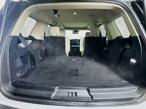 Used 2020 Ford Expedition Platinum image 30