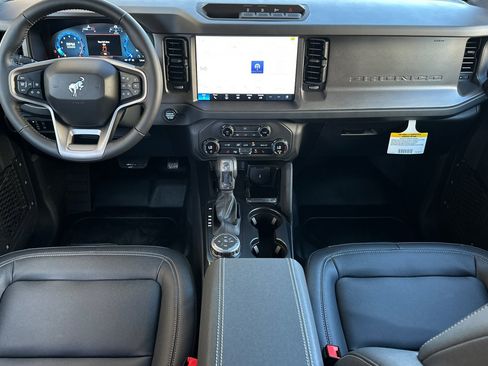 New 2025 Ford Bronco Big Bend w/ Black Diamond Package image 12