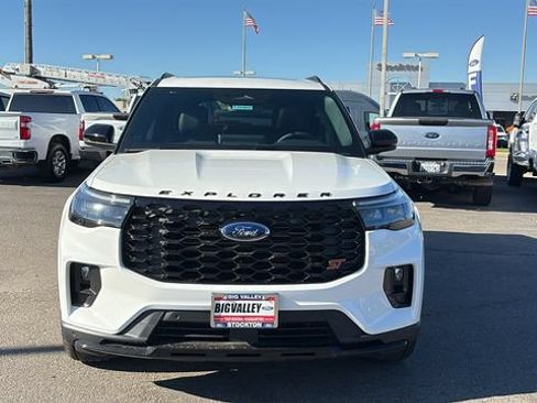 New 2026 Ford Explorer ST w/ Sun And Sound Package AWD/4WD image 8