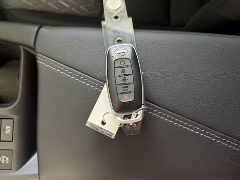 New 2026 Nissan Sentra SV w/ SV Convenience Package FWD image 28