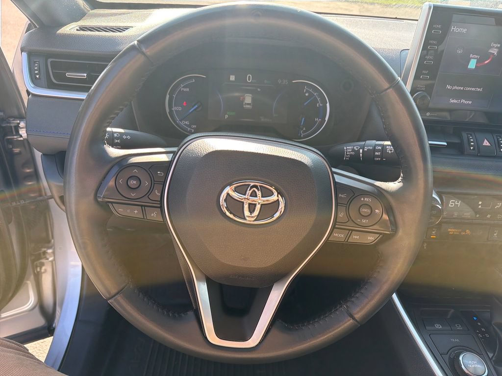 Used 2022 Toyota RAV4 XSE w/ XSE Grade Weather Package AWD/4WD image 15