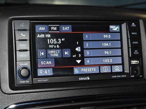 Used 2017 Dodge Grand Caravan GT FWD image 10