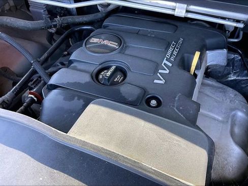 Used 2017 GMC Canyon SLE RWD image 34