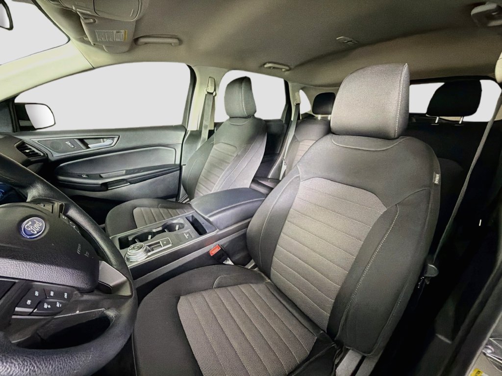 Used 2022 Ford Edge SE w/ Black Appearance Package AWD/4WD image 14