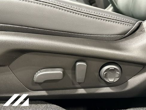 New 2026 Subaru Outback Touring XT image 22