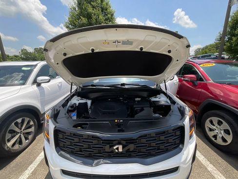 Certified 2022 Kia Telluride SX w/ SX Prestige Package AWD/4WD image 27