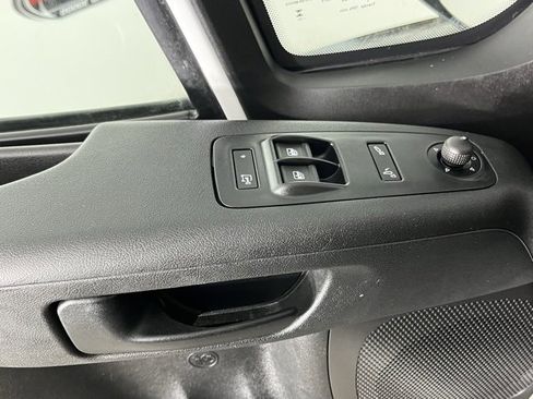 Used 2023 RAM ProMaster 2500 image 22
