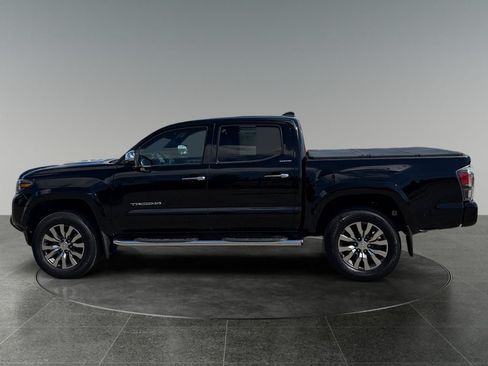 Used 2021 Toyota Tacoma Limited AWD/4WD image 5