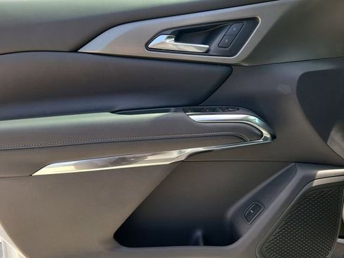 New 2026 Chevrolet Traverse LT image 17