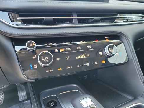 Used 2026 INFINITI QX60 Luxe w/ Cargo Package image 27