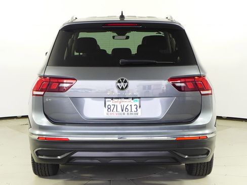Used 2022 Volkswagen Tiguan SE image 8