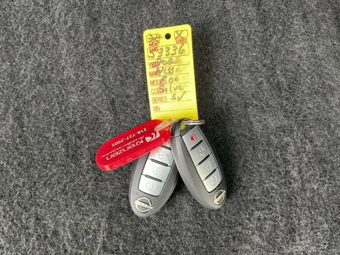 Used 2022 Nissan Rogue SV image 22