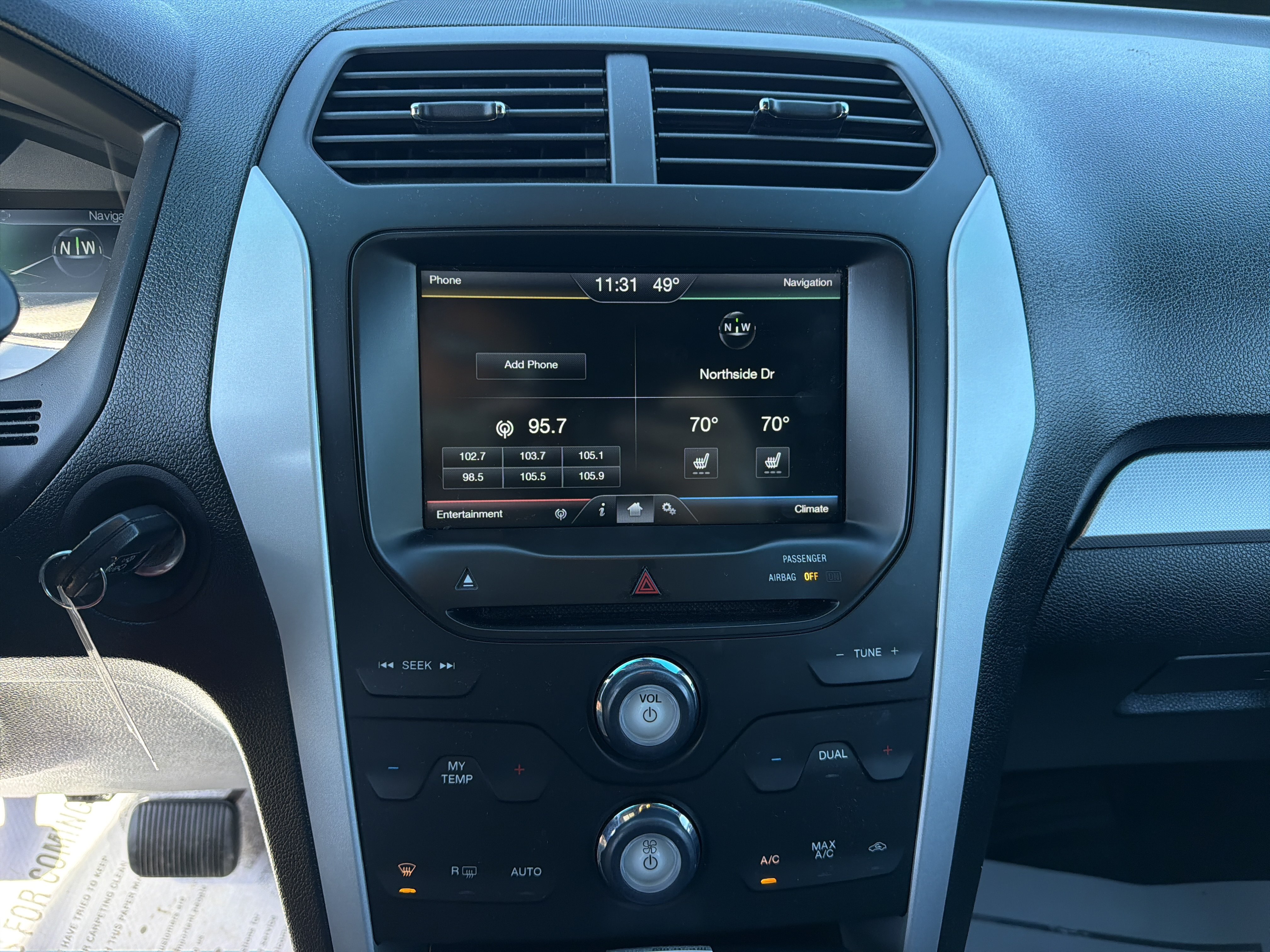 Used 2014 Ford Explorer XLT AWD/4WD image 21