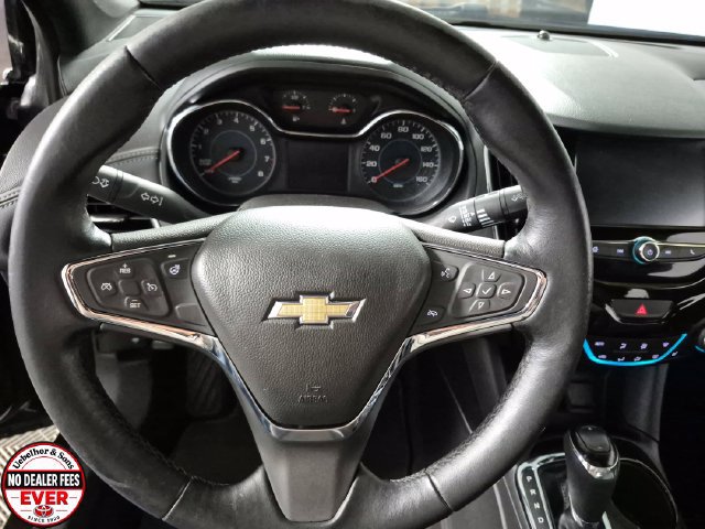 Used 2016 Chevrolet Cruze Premier w/ RS Package FWD image 11