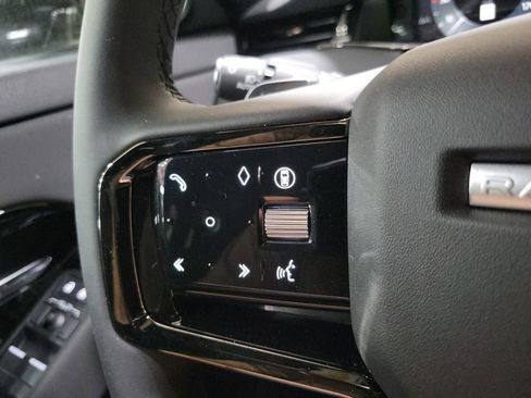 New 2026 Land Rover Range Rover Evoque Dynamic SE image 15