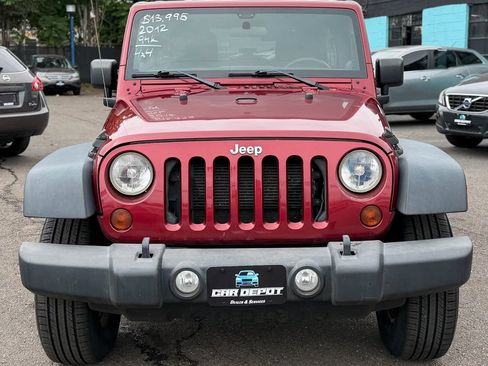 Used 2012 Jeep Wrangler Unlimited Sport AWD/4WD image 7