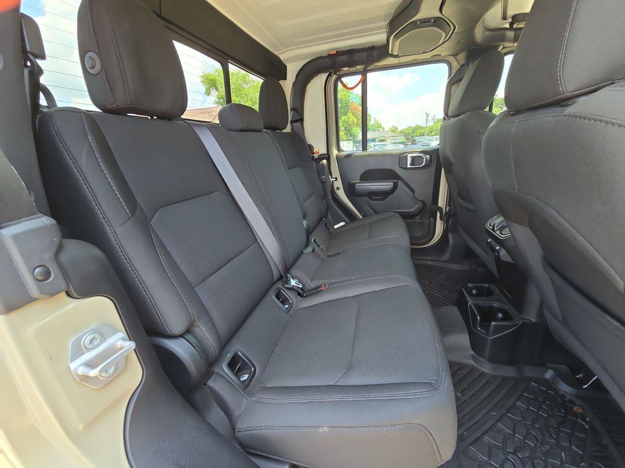 Used 2020 Jeep Gladiator Sport w/ Quick Order Package 24S AWD/4WD image 7